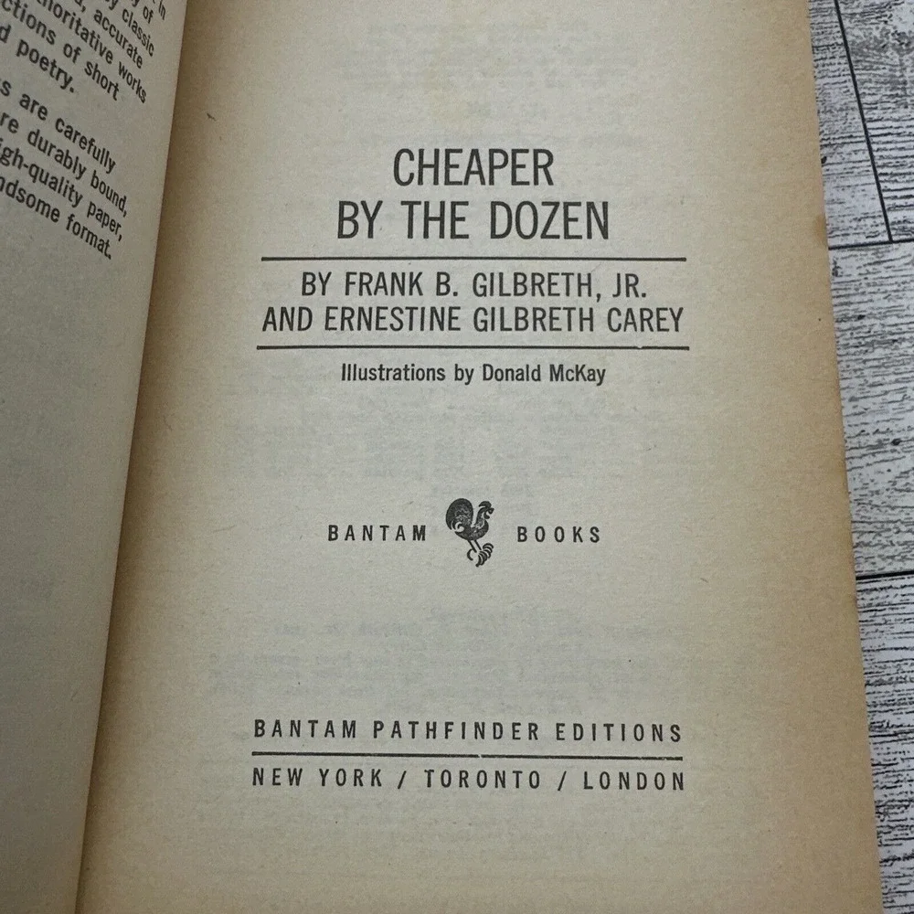Cheaper by the Dozen‎ Gilbreth 1966 Bantam Vintage Humor Memoir Paperback